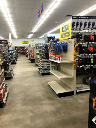 Hardware Store «Harbor Freight Tools», reviews and photos, 323 E Merritt Island Causeway, Merritt Island, FL 32952, USA