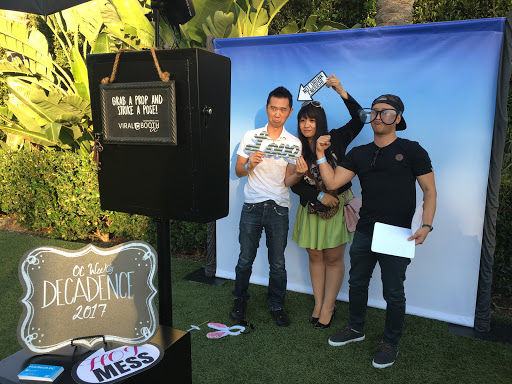 Viral Booth Corporate Events image