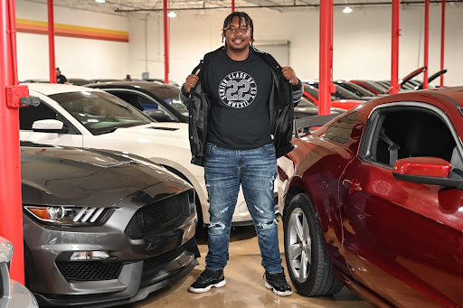 Used Car Dealer «Texas Hot Rides», reviews and photos, 1833 N Interstate 35E, Carrollton, TX 75006, USA