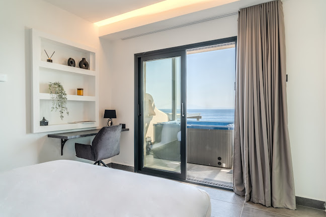 Πλωμάρι 812 00