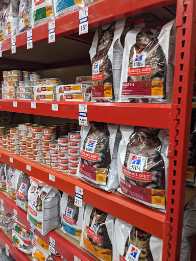 Pet Supply Store «Petco Animal Supplies», reviews and photos, 177 W Ventura Blvd, Camarillo, CA 93010, USA