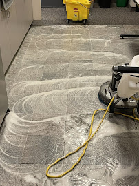 Rapid Dry Carpet Cleaning LLC - Photo 7 - Car repair in , Sterling Heights