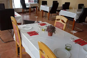 Khazana - Indischer Bringdienst & Restaurant Gütersloh image