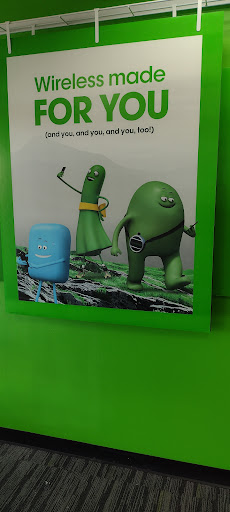 Cell Phone Store «Cricket Wireless Authorized Retailer», reviews and photos, 3858 Linden Ave, Dayton, OH 45432, USA