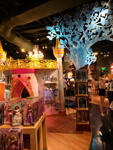 Toy Store «Disney Store», reviews and photos, 395 Santa Monica Place, Santa Monica, CA 90401, USA