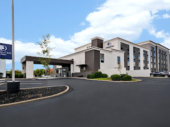 DoubleTree by Hilton St. Louis Airport