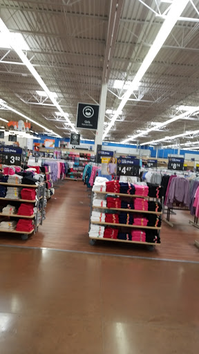 Department Store «Walmart Supercenter», reviews and photos