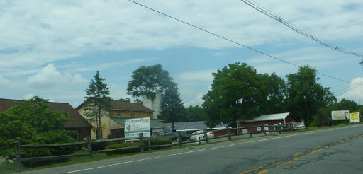Winery «Four Sisters Winery», reviews and photos, 783 County Road 519, Belvidere, NJ 07823, USA