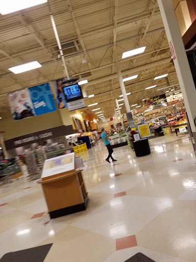 Grocery Store «Fred Meyer», reviews and photos, 1201 Valley Ave E, Sumner, WA 98390, USA