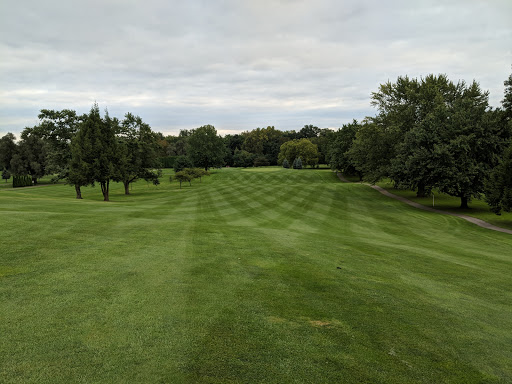 Golf Course «Grandview Golf Course», reviews and photos, 1901-2019 Northshore Exd, Anderson, IN 46011, USA