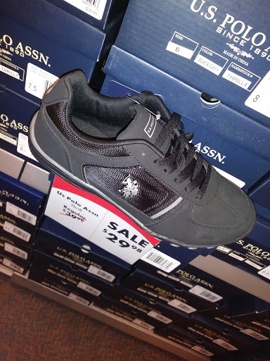 Shoe Store «Shoe Carnival», reviews and photos, 1905 Scenic Hwy S, Snellville, GA 30078, USA