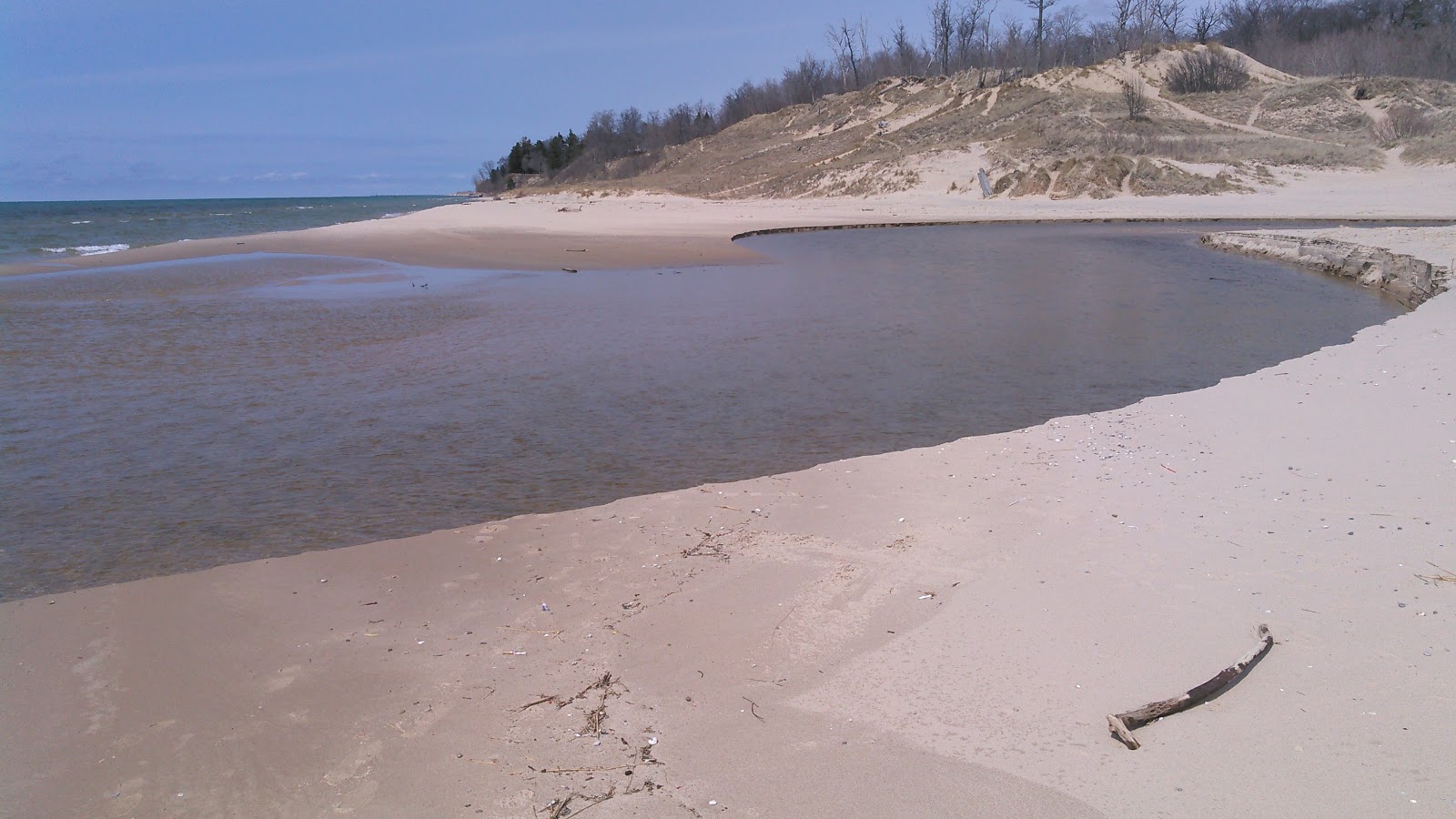 Duck Lake Beach的照片 带有碧绿色纯水表面