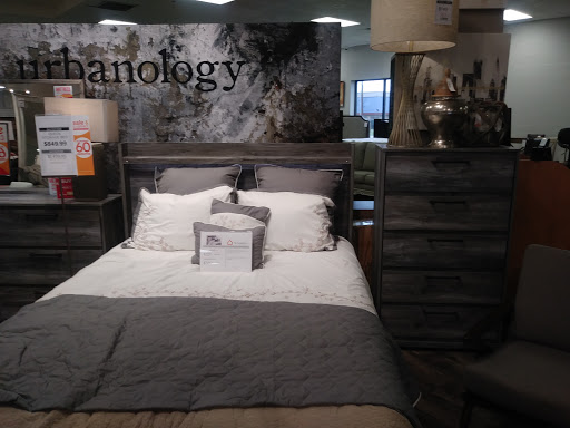 Furniture Store «Ashley Furniture HomeStore», reviews and photos, 651 Interstate 35 Business Loop, New Braunfels, TX 78130, USA