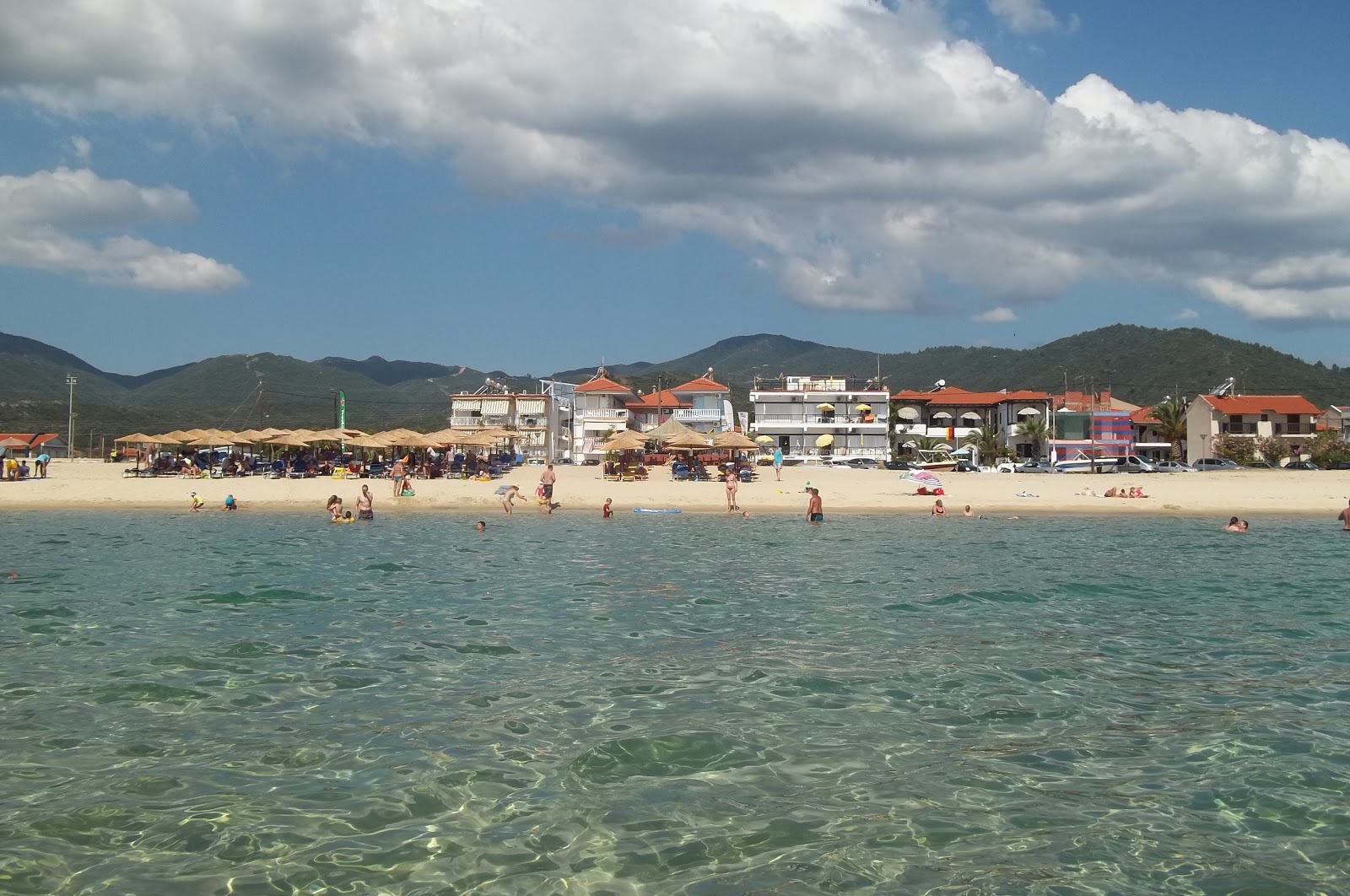 Zdjęcie Plaża Sarti - polecane dla podróżujących z dziećmi rodzinnych