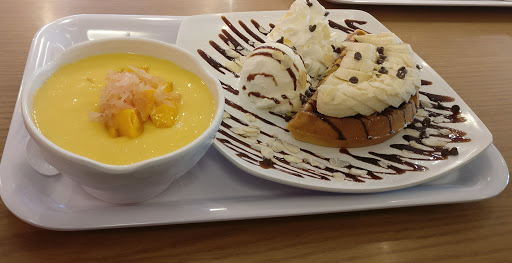 Cafe «Kulu Desserts», reviews and photos, 86-55 Broadway, Elmhurst, NY 11373, USA