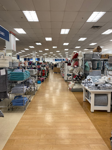 Department Store «Marshalls», reviews and photos, 625 W Edgar Rd, Linden, NJ 07036, USA