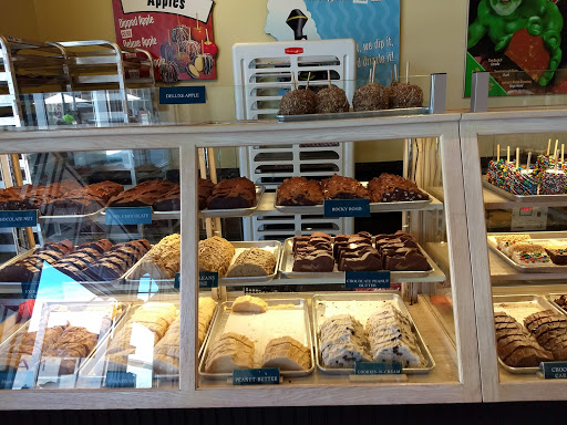 Outlet Mall «Tanger Outlet Myrtle Beach Hwy 17», reviews and photos, 10835 Kings Rd, Myrtle Beach, SC 29572, USA