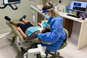 CG Dentist Orlando image