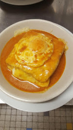 Francesinha du Galo,s restaurant portugais à Aubergenville - n°1