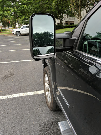 Auto Body Shop «Cumming Collision Center», reviews and photos, 525 Atlanta Rd, Cumming, GA 30040, USA