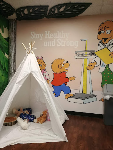 Grocery Store «Giant Food Stores», reviews and photos, 849 W Baltimore Pike, West Grove, PA 19390, USA