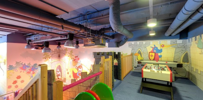 61, Štefánikova trieda 35, 949 01 Nitra