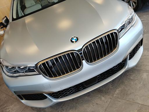 BMW Dealer «BMW of Oyster Bay», reviews and photos, 145 Pine Hollow Rd, Oyster Bay, NY 11771, USA