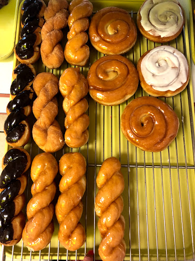 Donut Shop «Kolache Donut Express», reviews and photos, 10110 Woodlands Pkwy #300, Spring, TX 77382, USA