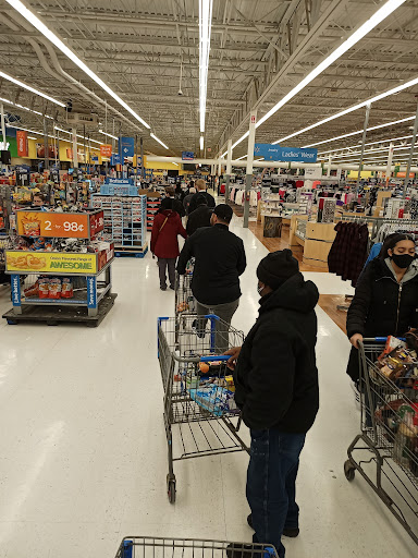Department Store «Walmart Supercenter», reviews and photos, 3301 N Pontiac Trail, Commerce Charter Twp, MI 48390, USA