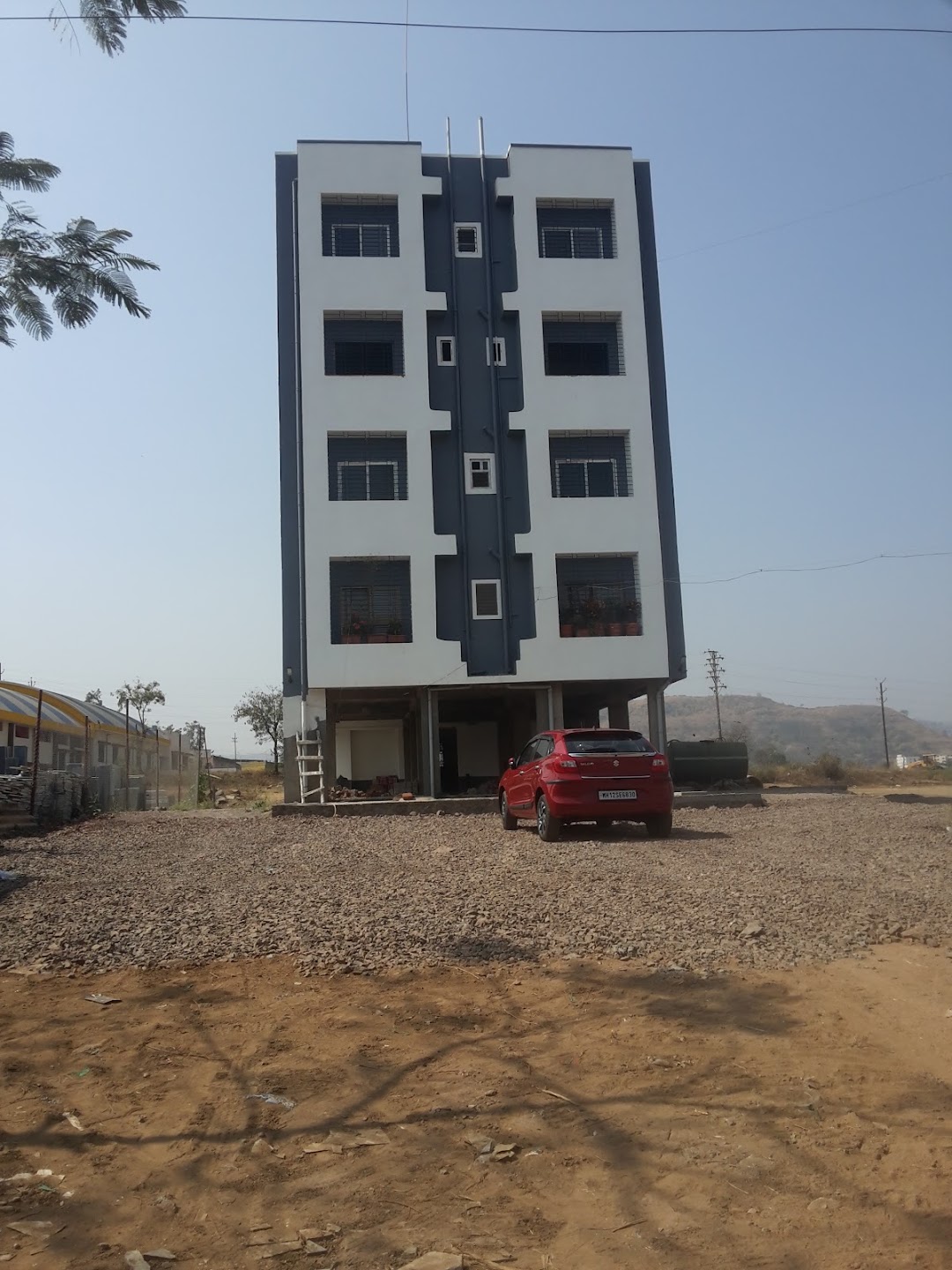 MAHI COMPLEX