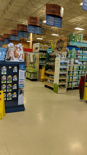 Pet Supply Store «PetSmart», reviews and photos, 1160 Stafford Market Pl, Stafford, VA 22556, USA