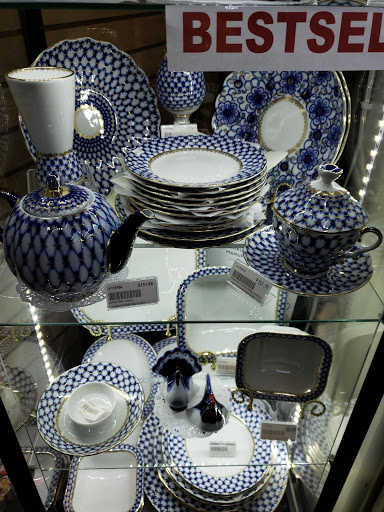 Book Store «St.Petersburg BookStore», reviews and photos, 230 Brighton Beach Ave, Brooklyn, NY 11235, USA