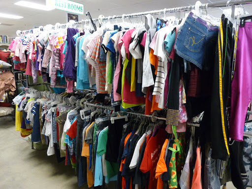 Thrift Store «Sheriffs Ranches Enterprises, Inc. Thrift Store», reviews and photos, 27900 US-27 #112, Leesburg, FL 34748, USA