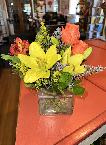 Florist «Jasmine Flowers & Gifts», reviews and photos, 1722 E Bijou St, Colorado Springs, CO 80909, USA