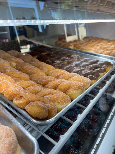 Donut Shop «Dannys Donuts», reviews and photos, 417 Main St SW, Gainesville, GA 30501, USA