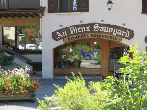 Au Vieux Savoyard (Jambons/Saucissons/Fromages) à La Clusaz