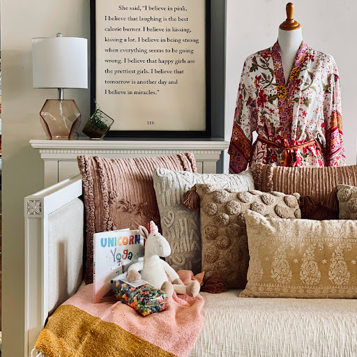 Home Goods Store «Rusted Window», reviews and photos, 99 E Carmel Dr Suite 140, Carmel, IN 46032, USA