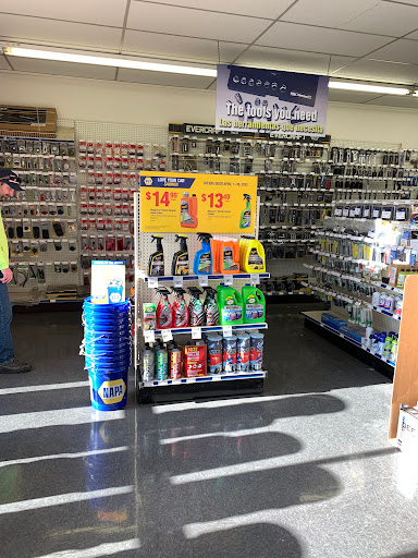 Auto Parts Store «NAPA Auto Parts - Pleasant Ridge Auto Parts Inc», reviews and photos, 400 First Colonial Road, Virginia Beach, VA 23454, USA