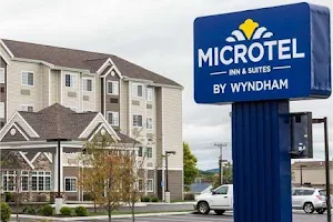 Microtel Inn & Suites by Wyndham Altoona image