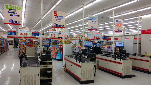 Grocery Store «Save-A-Lot», reviews and photos, 1625 J St SW, Cedar Rapids, IA 52404, USA