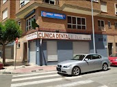 Clínica Dental El Pilar, Implantes y Ortodoncia en Vila Real / Villareal