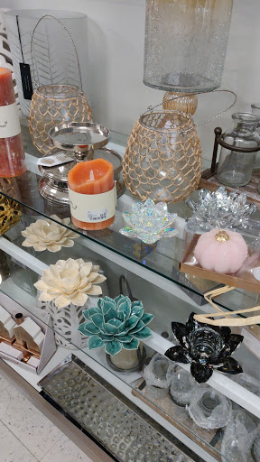 Department Store «T.J. Maxx», reviews and photos, 68 Frontage Rd, East Haven, CT 06512, USA