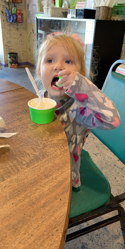 Ice Cream Shop «Quakes Ice Creamery», reviews and photos, 1922 Bienville Blvd, Ocean Springs, MS 39564, USA