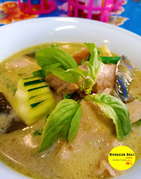 Curry du Restaurant thaï Bangkok Deli Street Food à Gaillac - n°3
