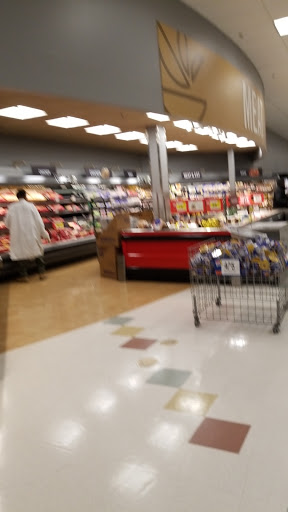 Grocery Store «Stop & Shop», reviews and photos, 35 Washington St, Lynn, MA 01904, USA