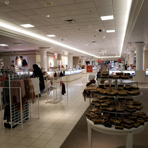 Shopping Mall «Dover Mall», reviews and photos, 1365 N Dupont Hwy, Dover, DE 19901, USA