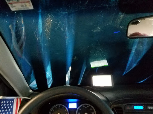 Car Wash «Washman Car wash», reviews and photos, 24161 SE Stark St, Gresham, OR 97030, USA