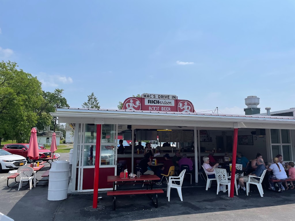 Mac's Drive-In 13165