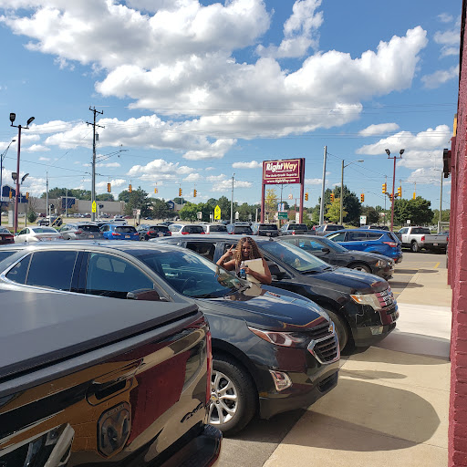 Car Dealer «RightWay Auto Sales», reviews and photos, 34966 S Gratiot Ave, Charter Twp of Clinton, MI 48035, USA
