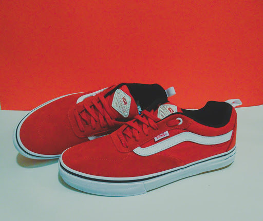 Shoe Store «Vans», reviews and photos, 2076 North Point Cir, Alpharetta, GA 30022, USA